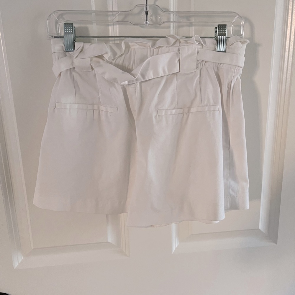 Zara paper bag shorts - Picture 3 of 4